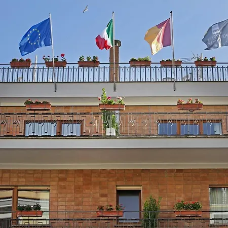 Beyou Ponte Milvio 罗马