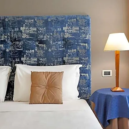 Beyou Ponte Milvio Hotell